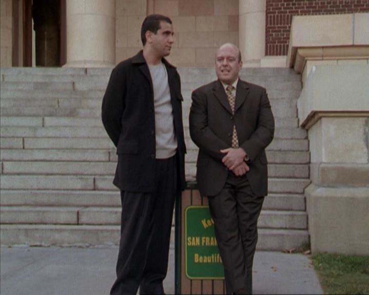 Charmed-Online-dot-net_207TheyreEverywhere0987.jpg