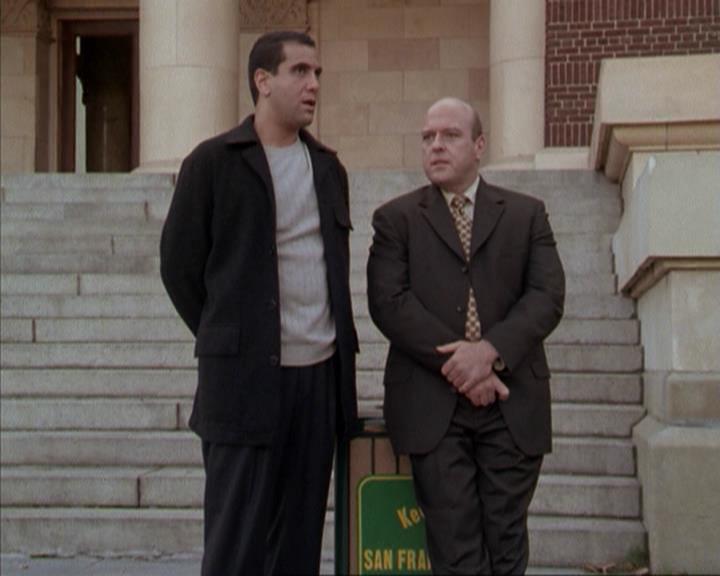 Charmed-Online-dot-net_207TheyreEverywhere0991.jpg
