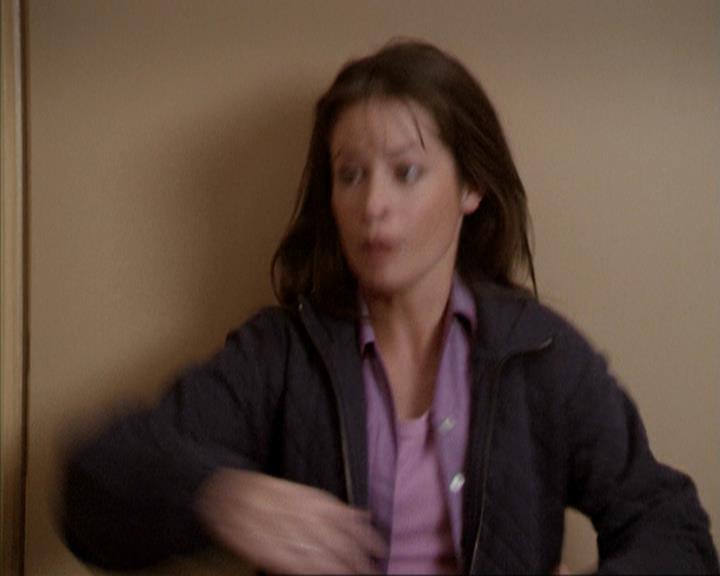 Charmed-Online-dot-net_207TheyreEverywhere1042.jpg