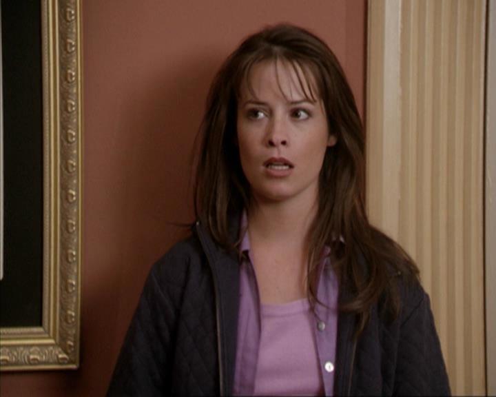 Charmed-Online-dot-net_207TheyreEverywhere1049.jpg