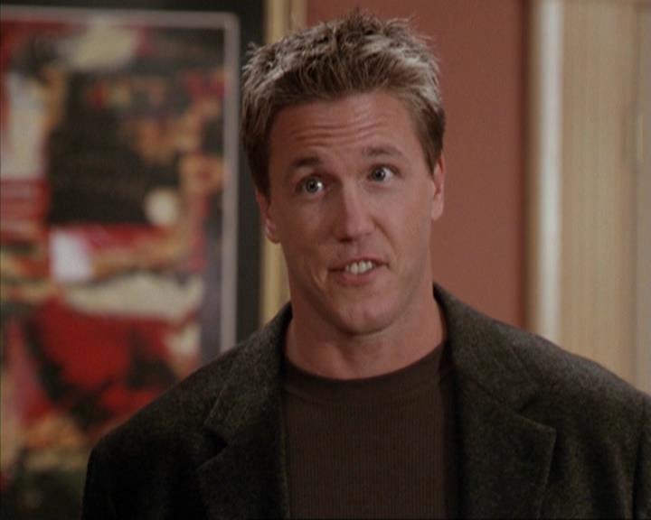 Charmed-Online-dot-net_207TheyreEverywhere1098.jpg