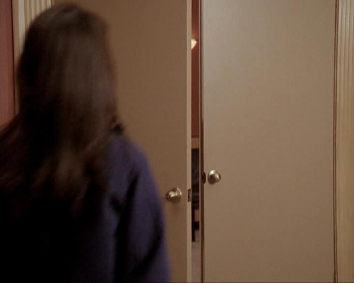 Charmed-Online-dot-net_207TheyreEverywhere1138.jpg
