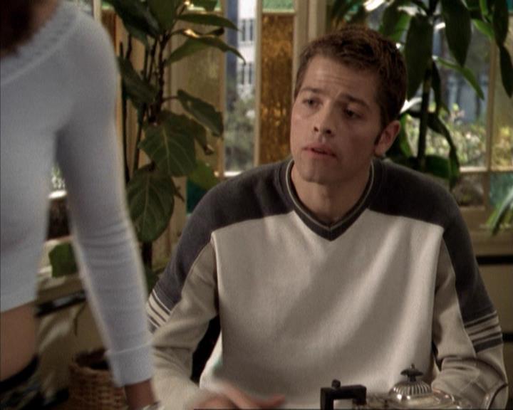 Charmed-Online-dot-net_207TheyreEverywhere1156.jpg