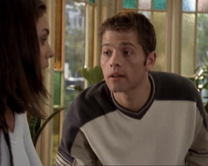 Charmed-Online-dot-net_207TheyreEverywhere1157.jpg