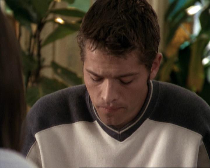 Charmed-Online-dot-net_207TheyreEverywhere1208.jpg