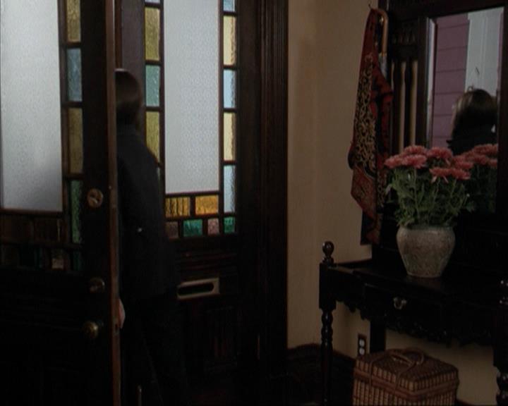 Charmed-Online-dot-net_207TheyreEverywhere1247.jpg