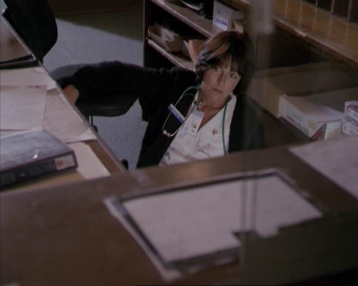 Charmed-Online-dot-net_207TheyreEverywhere1284.jpg