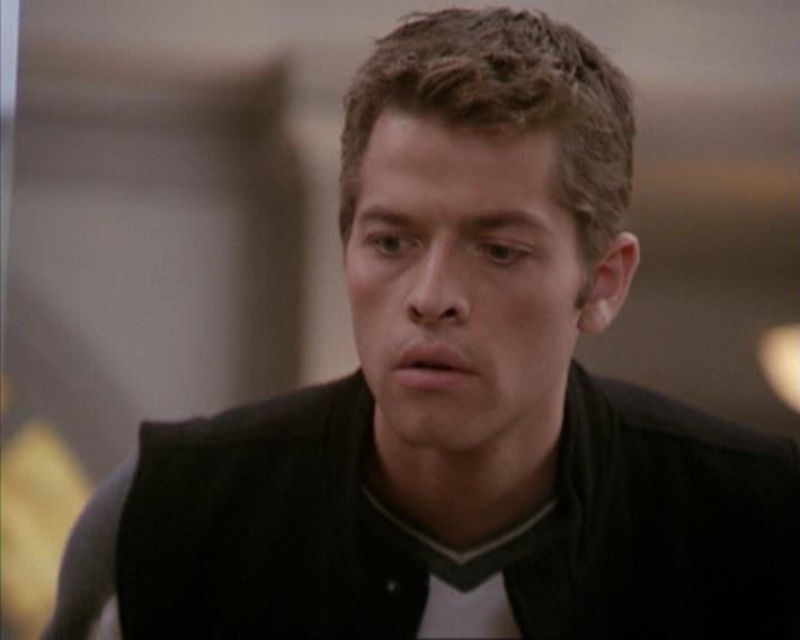 Charmed-Online-dot-net_207TheyreEverywhere1288.jpg