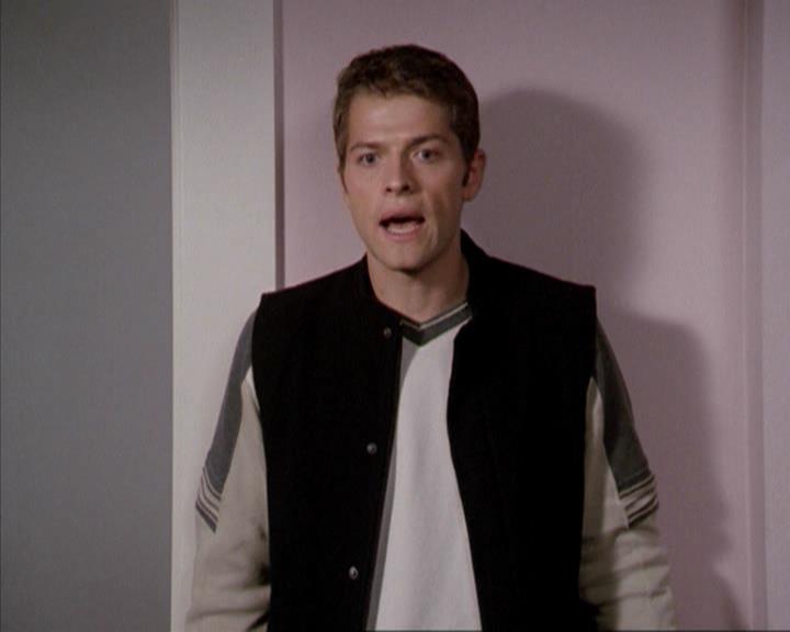 Charmed-Online-dot-net_207TheyreEverywhere1338.jpg