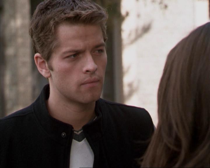 Charmed-Online-dot-net_207TheyreEverywhere1384.jpg