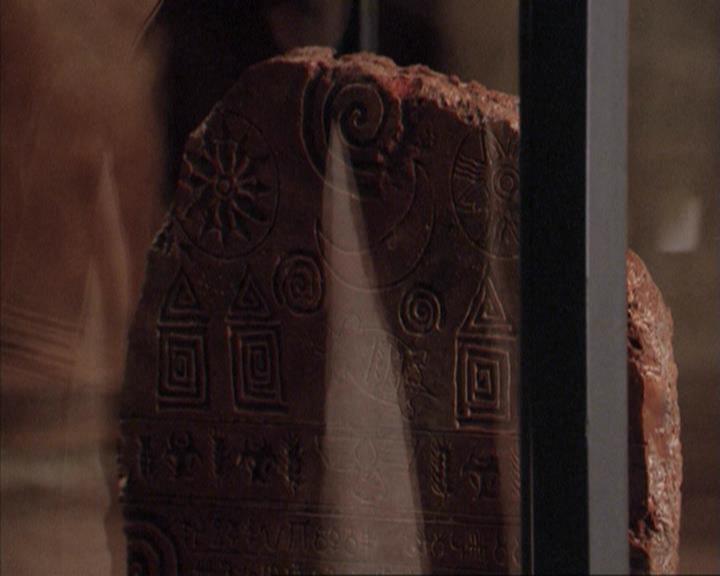 Charmed-Online-dot-net_207TheyreEverywhere1462.jpg