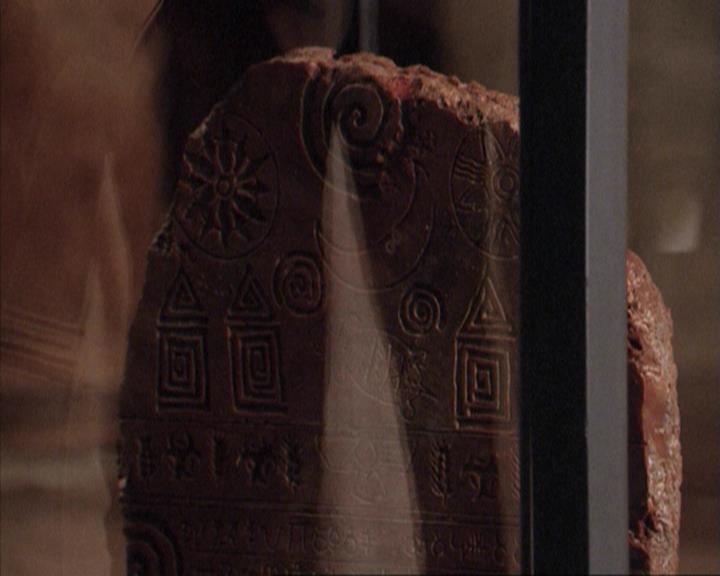 Charmed-Online-dot-net_207TheyreEverywhere1463.jpg