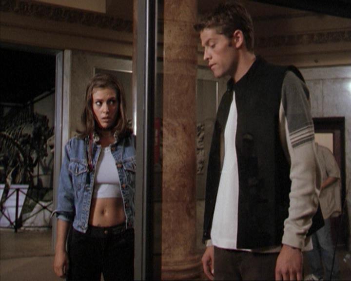 Charmed-Online-dot-net_207TheyreEverywhere1481.jpg