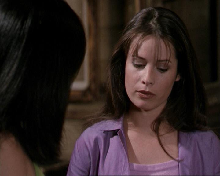 Charmed-Online-dot-net_207TheyreEverywhere1565.jpg