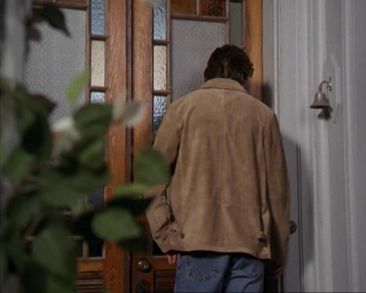 Charmed-Online-dot-net_207TheyreEverywhere1587.jpg