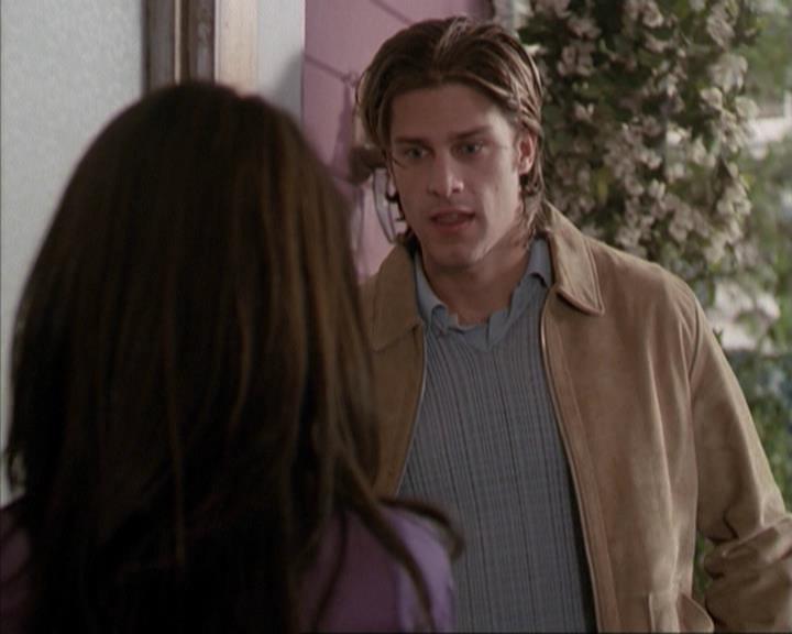 Charmed-Online-dot-net_207TheyreEverywhere1617.jpg