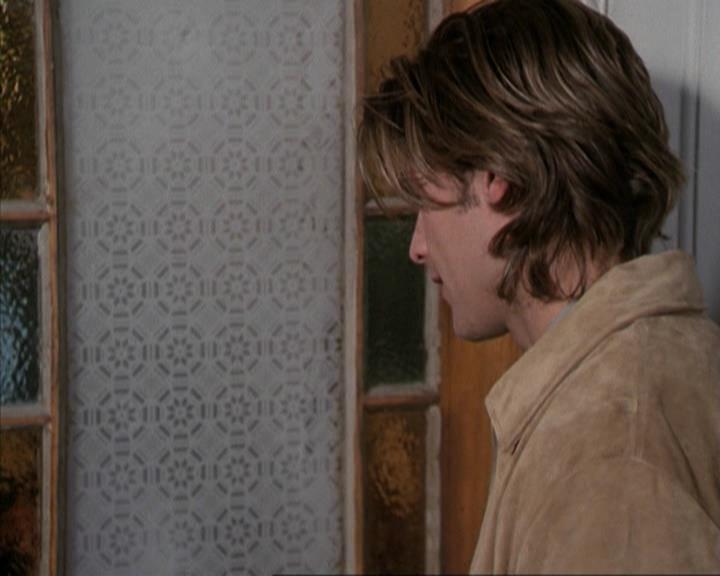 Charmed-Online-dot-net_207TheyreEverywhere1626.jpg