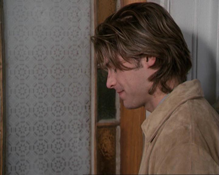 Charmed-Online-dot-net_207TheyreEverywhere1628.jpg