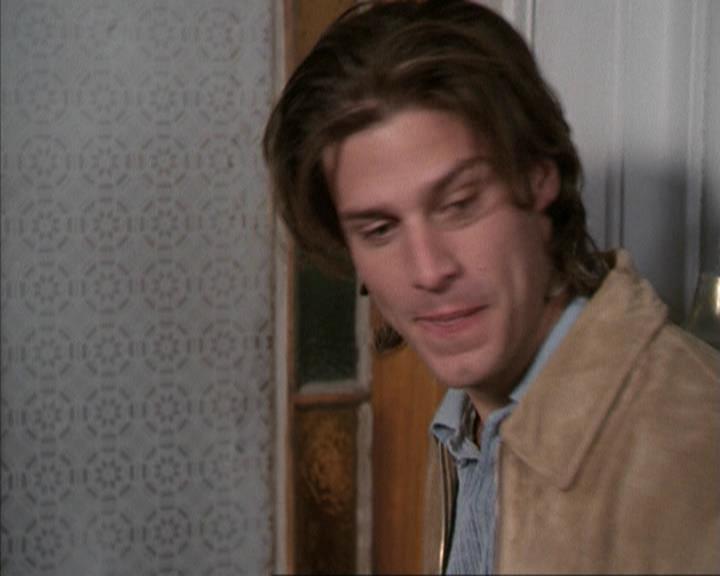Charmed-Online-dot-net_207TheyreEverywhere1629.jpg