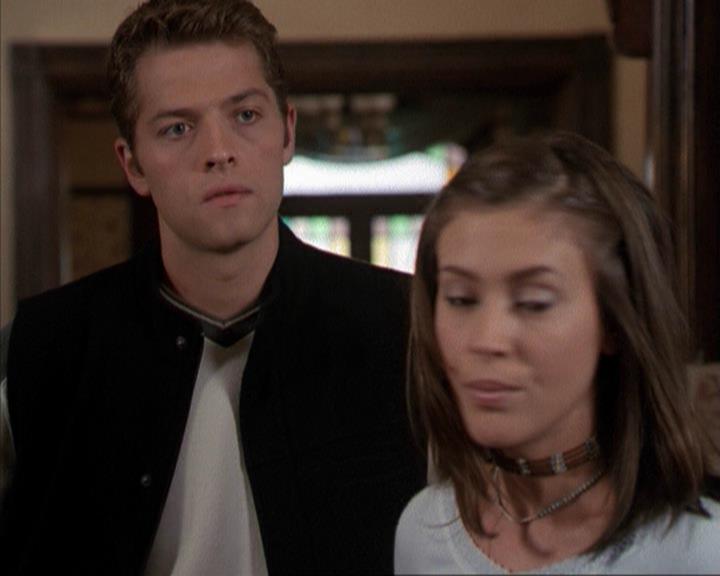 Charmed-Online-dot-net_207TheyreEverywhere1634.jpg Charmed-Online-dot-net_207TheyreEverywhere1634.jpg