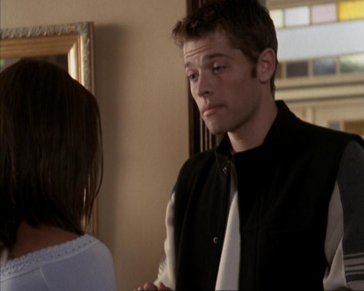 Charmed-Online-dot-net_207TheyreEverywhere1781.jpg