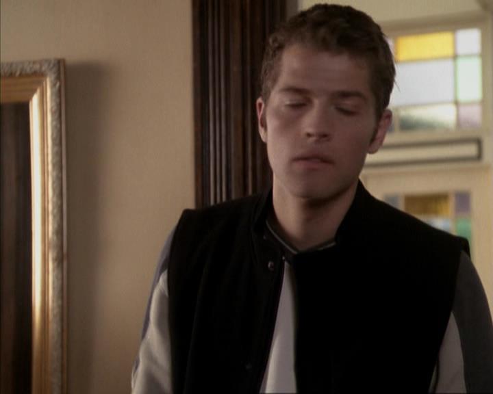 Charmed-Online-dot-net_207TheyreEverywhere1790.jpg