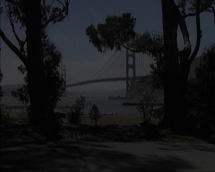 Charmed-Online-dot-net_207TheyreEverywhere1816.jpg
