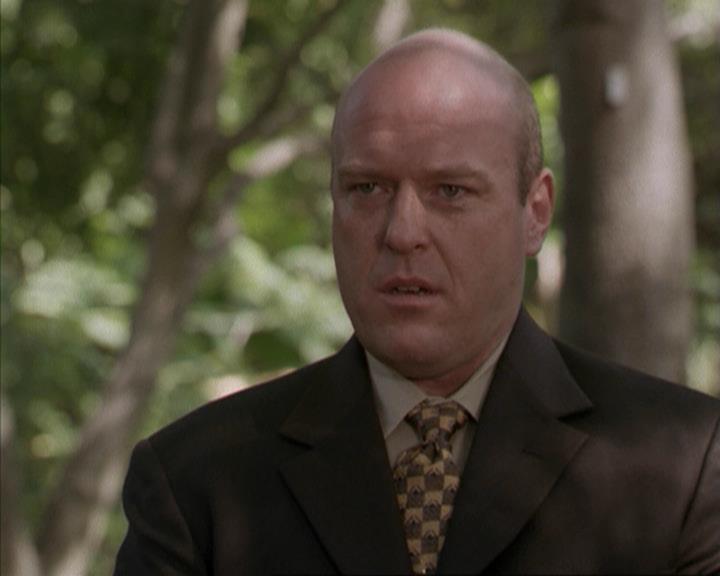 Charmed-Online-dot-net_207TheyreEverywhere1934.jpg