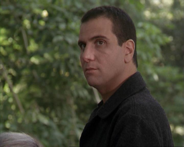 Charmed-Online-dot-net_207TheyreEverywhere1937.jpg