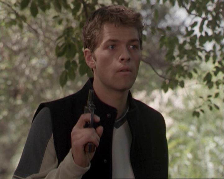Charmed-Online-dot-net_207TheyreEverywhere1947.jpg