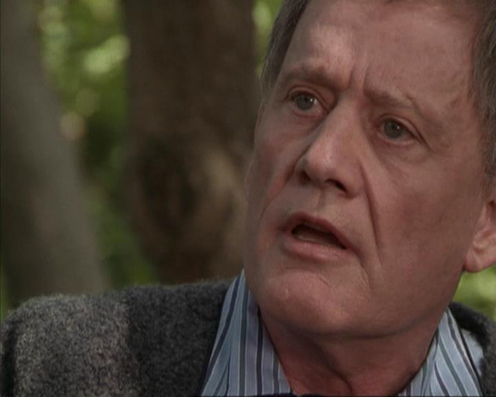 Charmed-Online-dot-net_207TheyreEverywhere1977.jpg