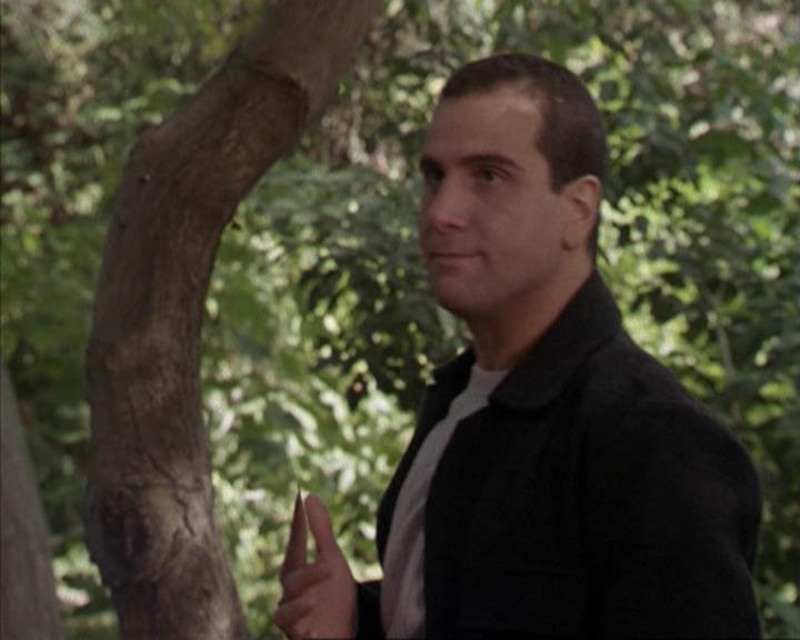 Charmed-Online-dot-net_207TheyreEverywhere1981.jpg
