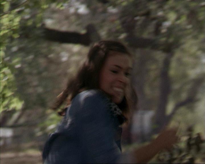 Charmed-Online-dot-net_207TheyreEverywhere1989.jpg