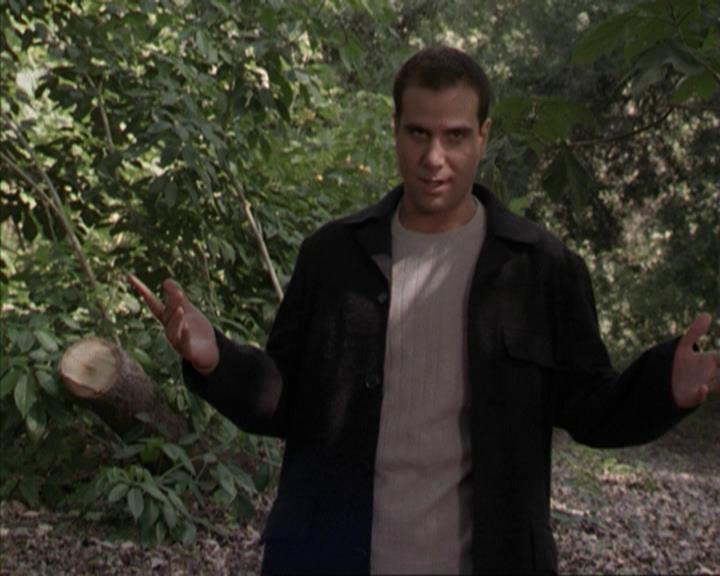 Charmed-Online-dot-net_207TheyreEverywhere2014.jpg
