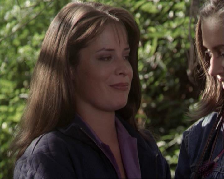 Charmed-Online-dot-net_207TheyreEverywhere2121.jpg