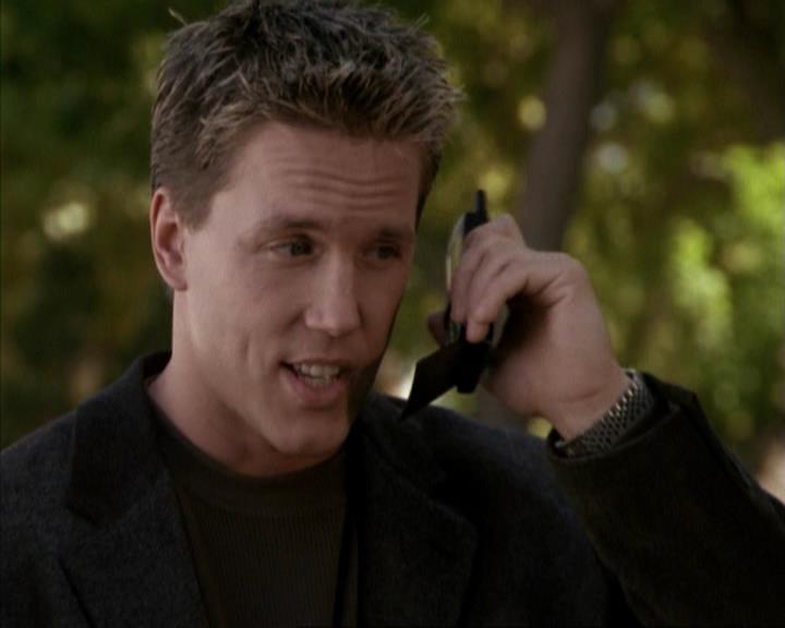 Charmed-Online-dot-net_207TheyreEverywhere2219.jpg