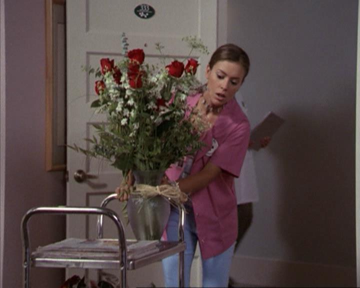 Charmed-Online-dot-net_207TheyreEverywhere2239.jpg
