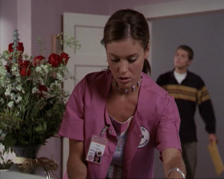 Charmed-Online-dot-net_207TheyreEverywhere2244.jpg