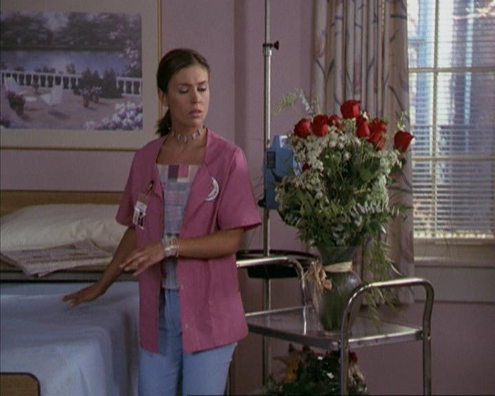 Charmed-Online-dot-net_207TheyreEverywhere2246.jpg