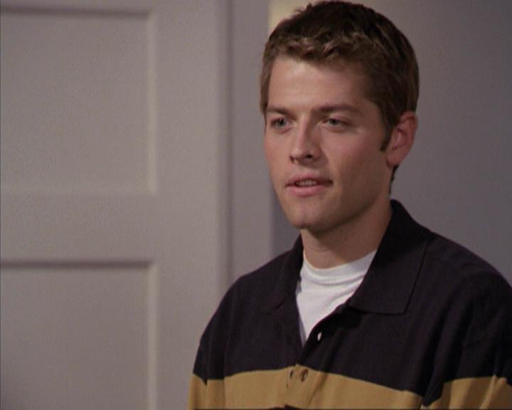 Charmed-Online-dot-net_207TheyreEverywhere2303.jpg