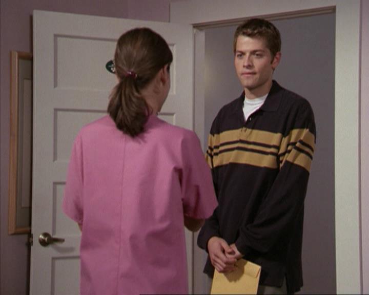 Charmed-Online-dot-net_207TheyreEverywhere2307.jpg