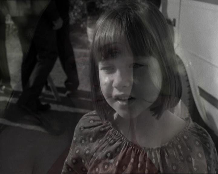 Charmed-Online-dot-net_208P3H200053.jpg
