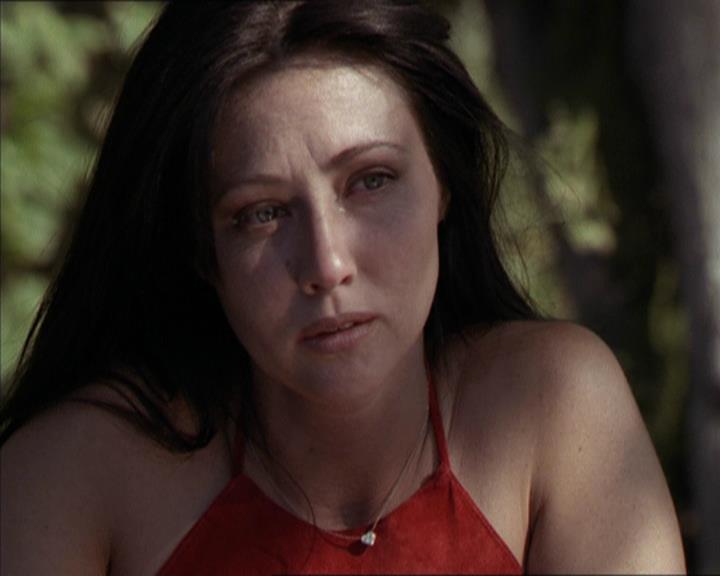 Charmed-Online-dot-net_208P3H200059.jpg