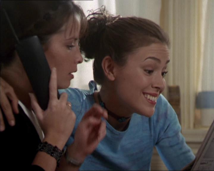 Charmed-Online-dot-net_208P3H200275.jpg Charmed-Online-dot-net_208P3H200275.jpg