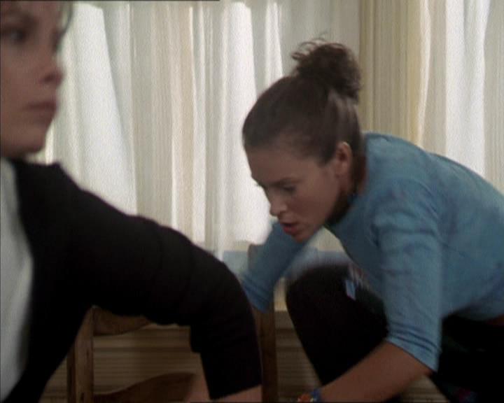 Charmed-Online-dot-net_208P3H200307.jpg