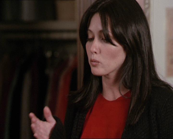 Charmed-Online-dot-net_208P3H200334.jpg