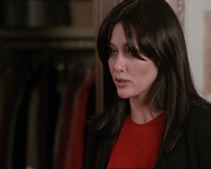 Charmed-Online-dot-net_208P3H200336.jpg