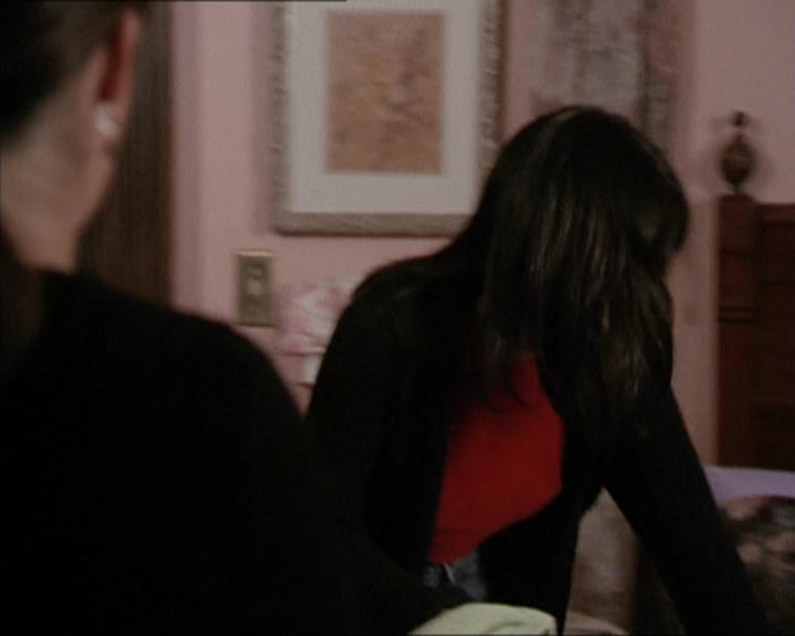 Charmed-Online-dot-net_208P3H200342.jpg