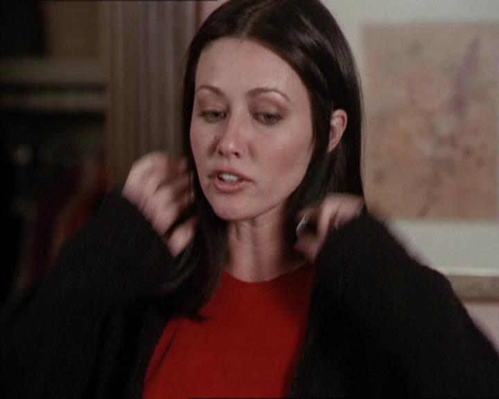 Charmed-Online-dot-net_208P3H200344.jpg