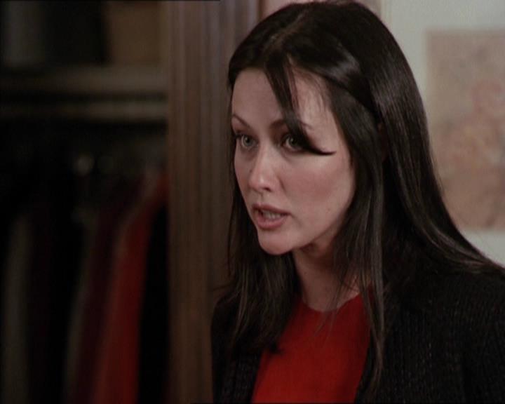 Charmed-Online-dot-net_208P3H200346.jpg